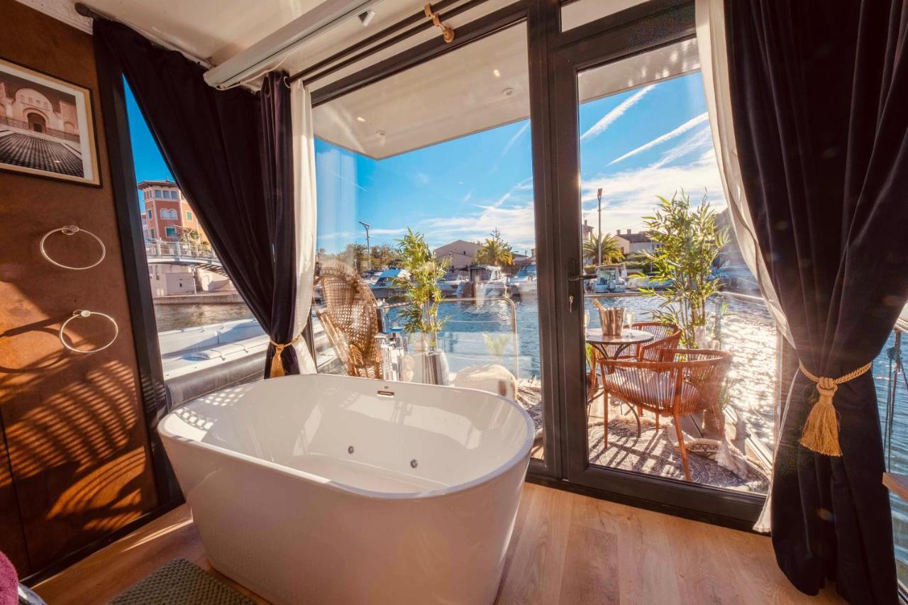 Escale Royale Frejus Hotel Luaran gambar