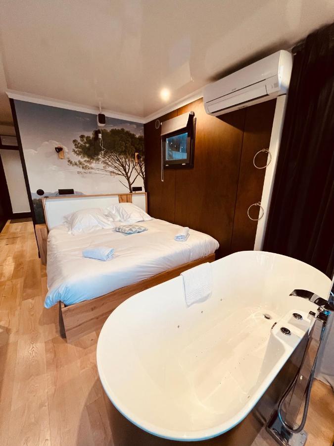 Escale Royale Frejus Hotel Luaran gambar